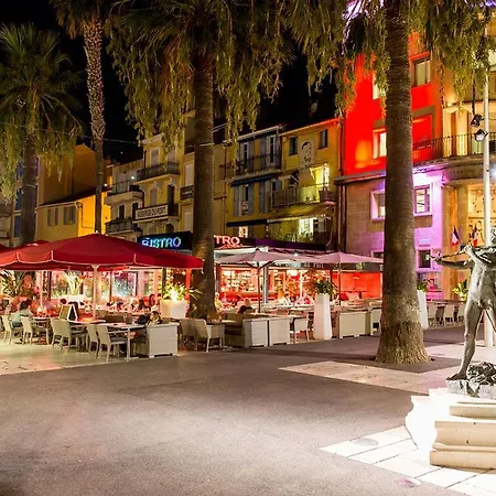 Rez De Jardin Avec Coin Nuit Et Parking Pour Faire A Pied